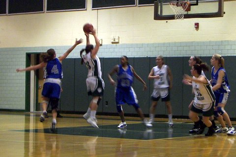 East Brunswick Girls Basketball - click for larger image