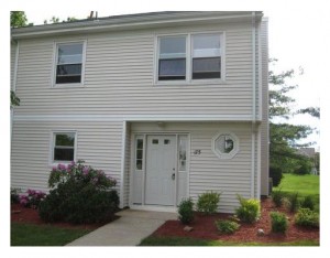 East Brunswick Townhouse East Brunswick Townhouse